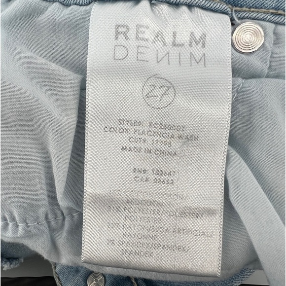 Realm Denim Distressed Notched Leg Skinny Jeans Size 27 Women’s - Picture 4 of 5